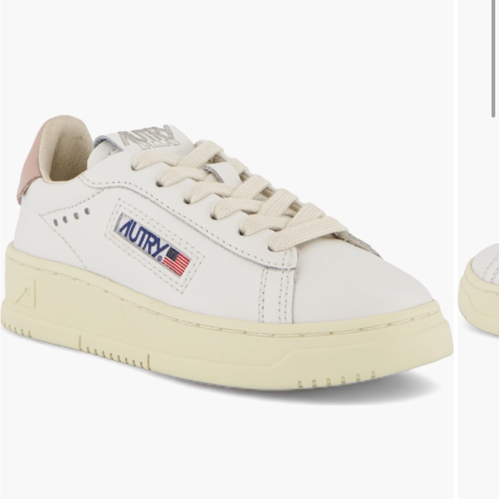 AUTRY Kids White and Cream Sneakers